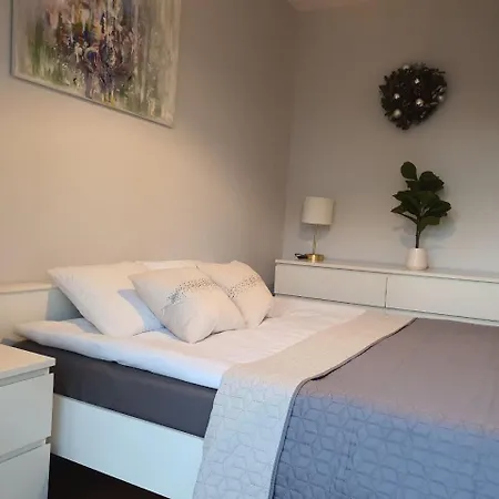 Platinum Towersapartments Parking *